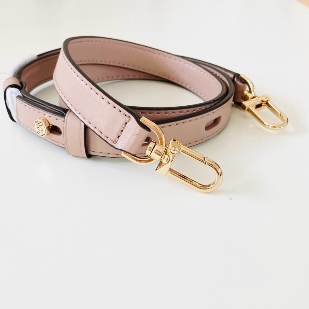 Michael Kors Soho Cece Bedford Pink Crossbody Leather Strap